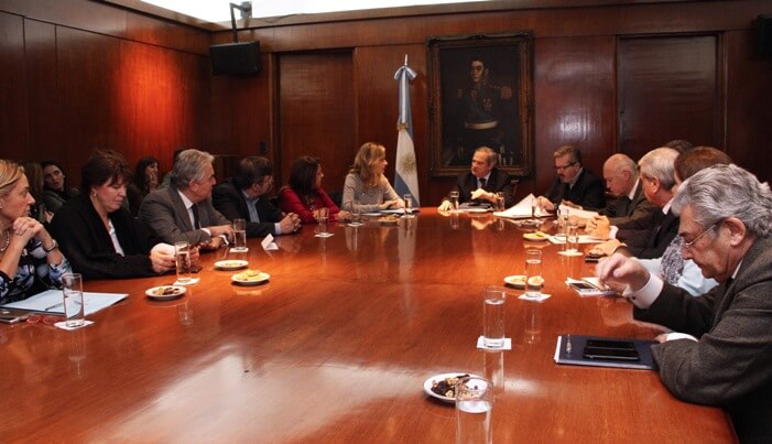 La comisión de salud del Senado de la Nación ya se reunió varias veces por AGNET